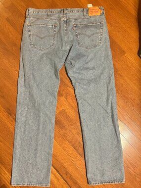 Levi’s 501 Jeans Mens W42 L34 Original Fit Straight Leg Button Fly Denim